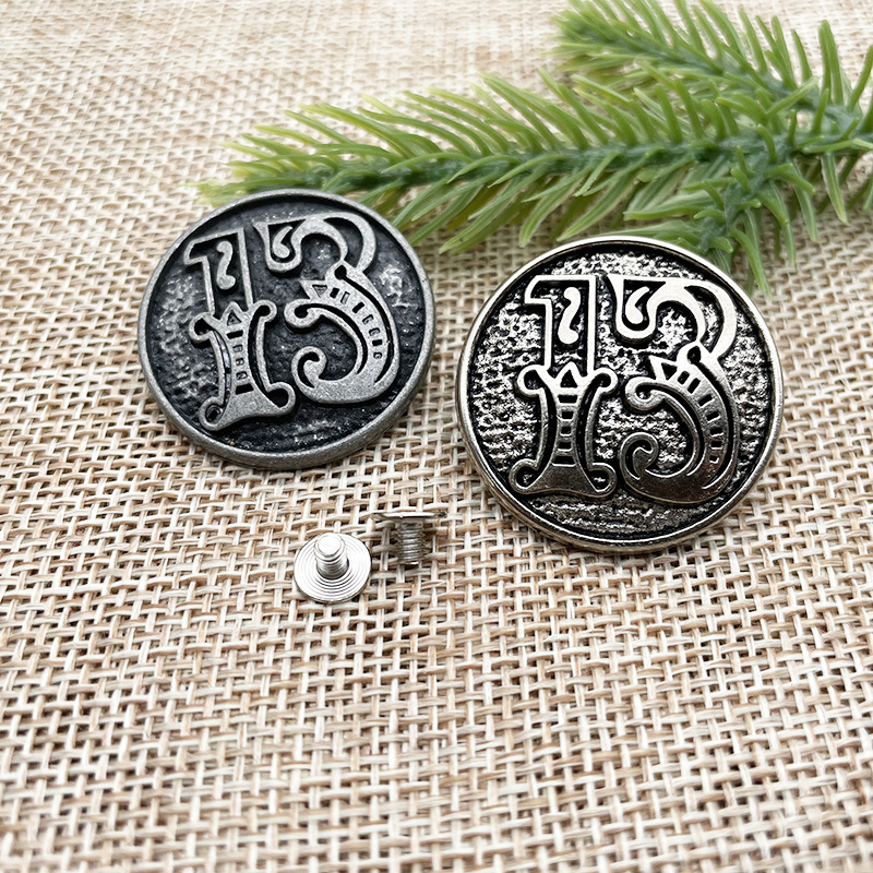 Vintage Things Collection - 5 Set Vintage Figure 13 Decorative