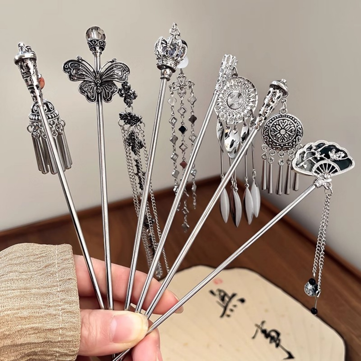 Elegant Women's Hairpin Antiqu – Vintage Collectible Item Bewertung und Preis