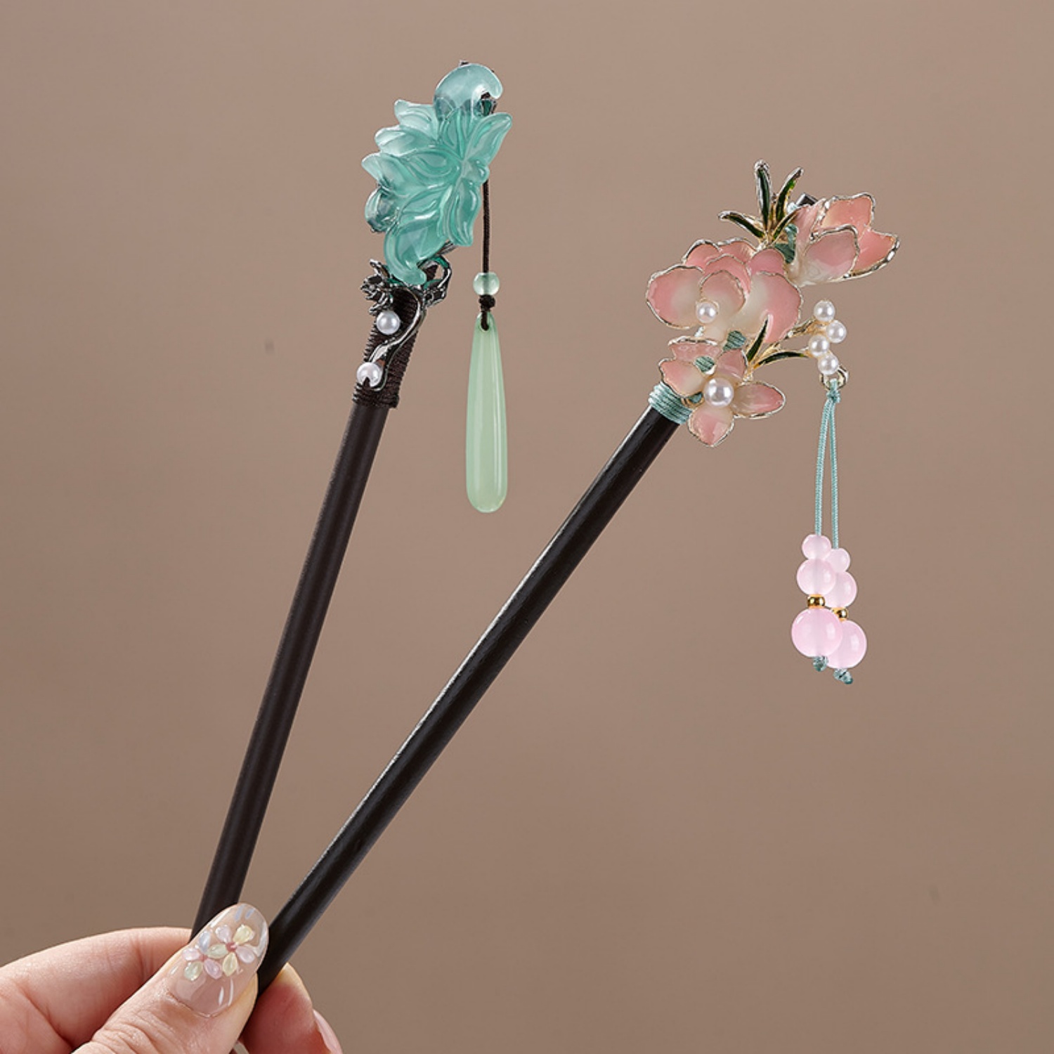 Vintage Flower Hairpin For Wom – Vintage Collectible Item Bewertung und Preis