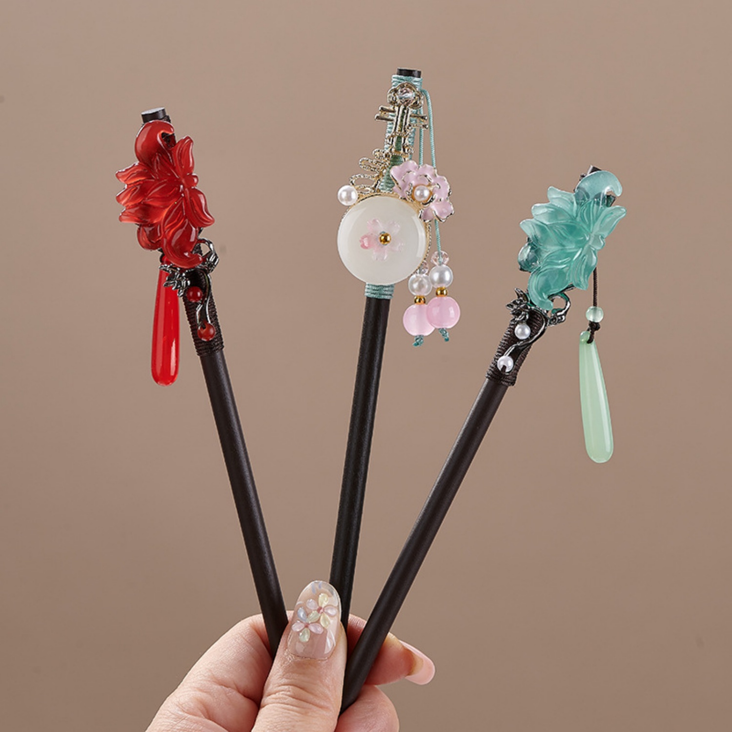 Vintage Flower Hairpin For Wom – Vintage Collectible Item Bewertung und Preis