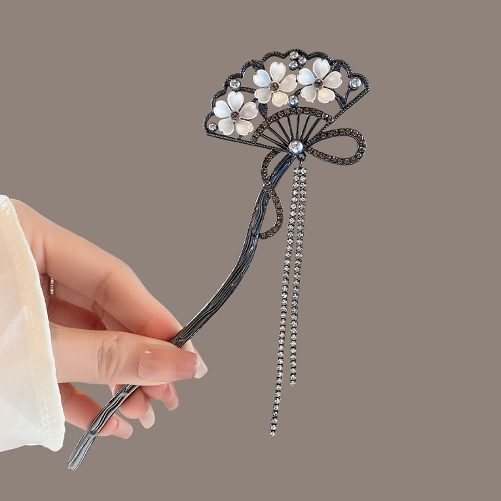Vintage Flower Fan Shaped Hair – Vintage Collector Bewertung und Preis