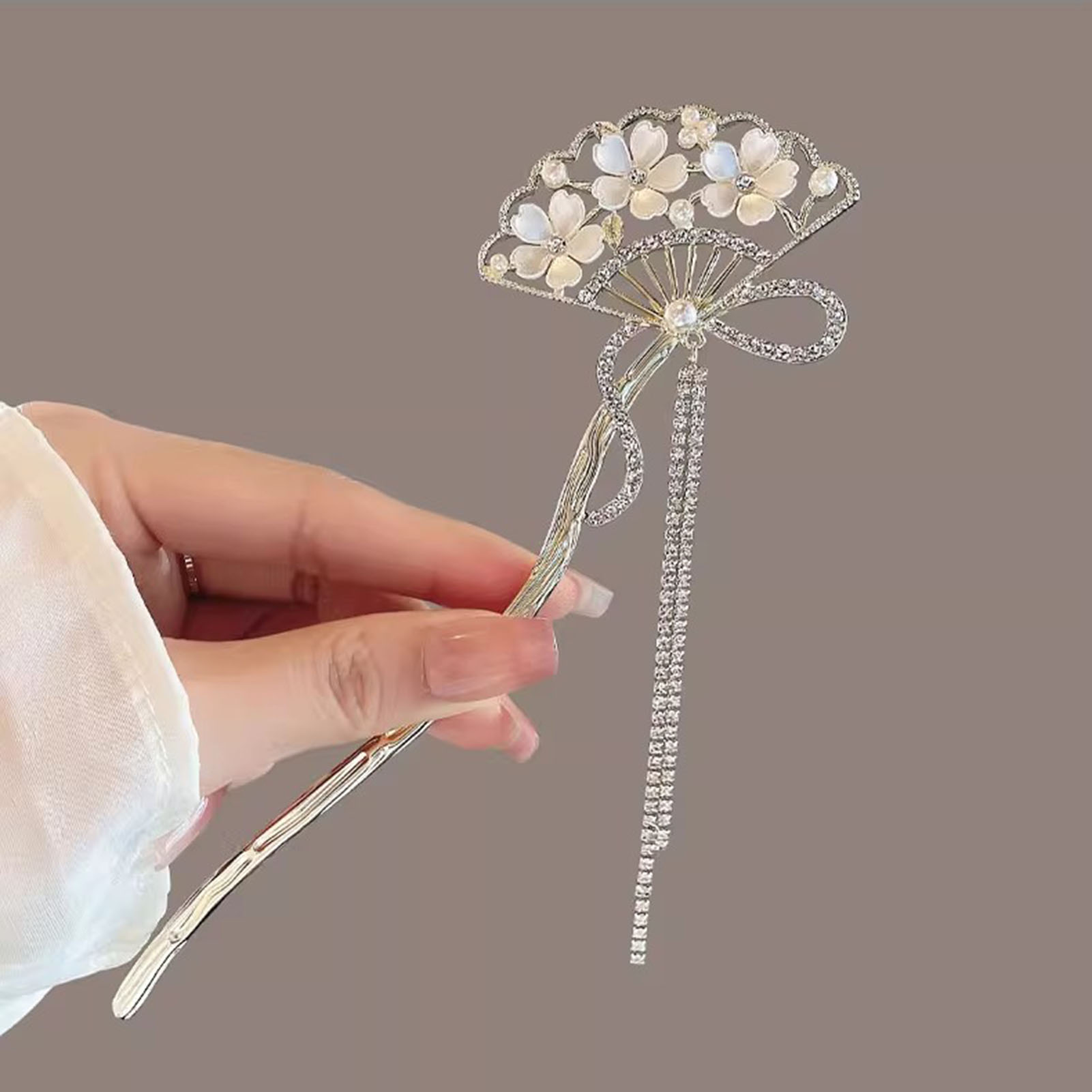 Vintage Flower Fan Shaped Hair – Vintage Collector Bewertung und Preis
